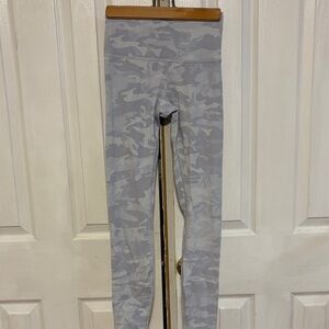 Lululemon Gray Camo Leggings